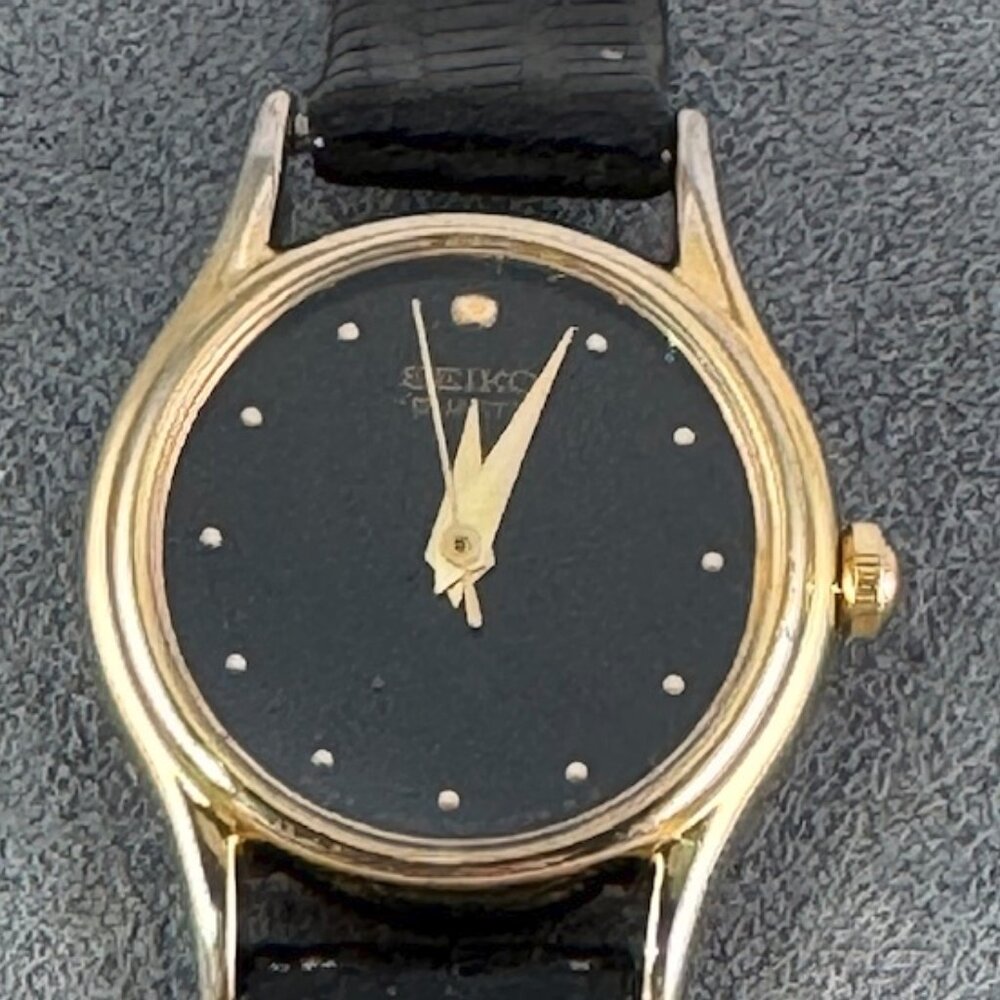 Gold and Black Enamel Dial Seiko Watch New Battery and Black Leather Strap